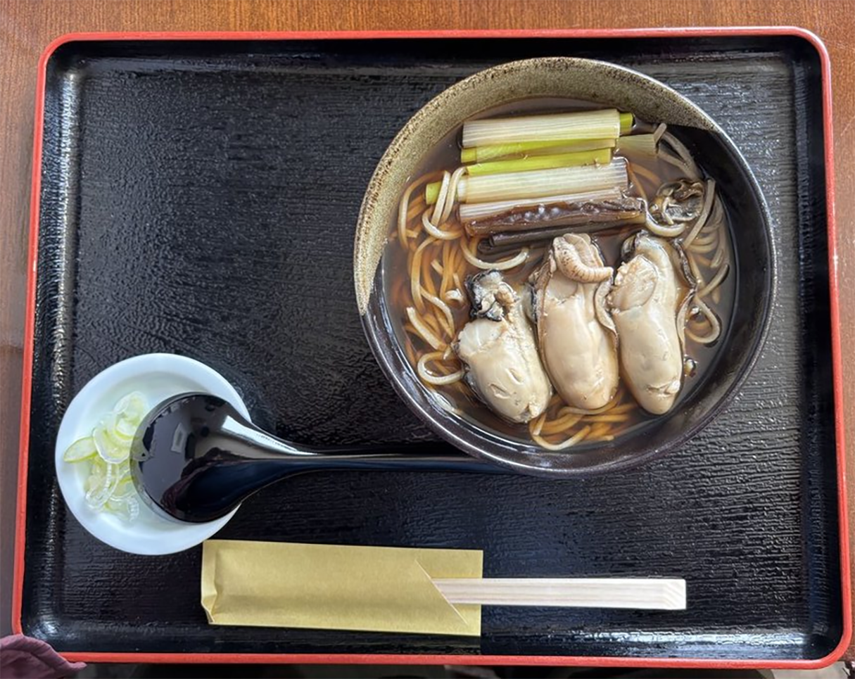 北海道・清里町の秀峰庵に行って「牡蠣南蛮そば」を食べてきました！抜群の蕎麦でした！