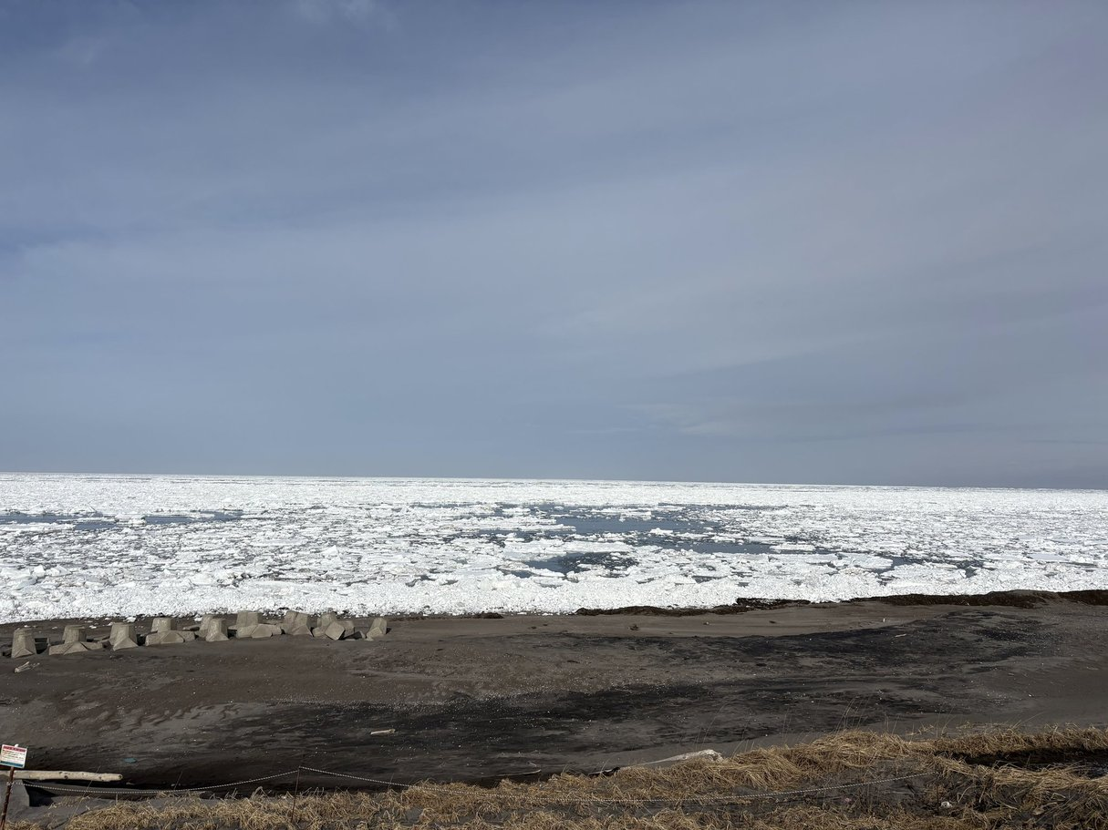 2026/3/5 北海道・浜小清水・フレトイ海岸 流氷再接岸（ほぼ完ぺき）